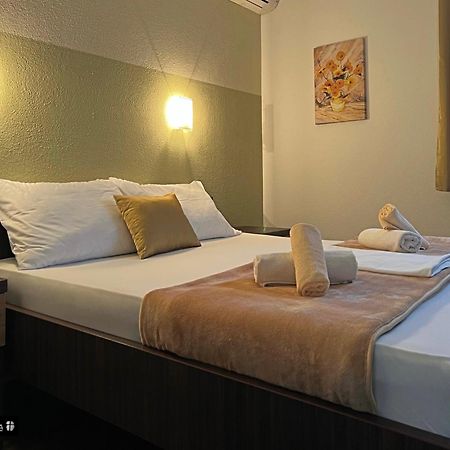 La Pietra Family Hotel Međugorje Zimmer foto