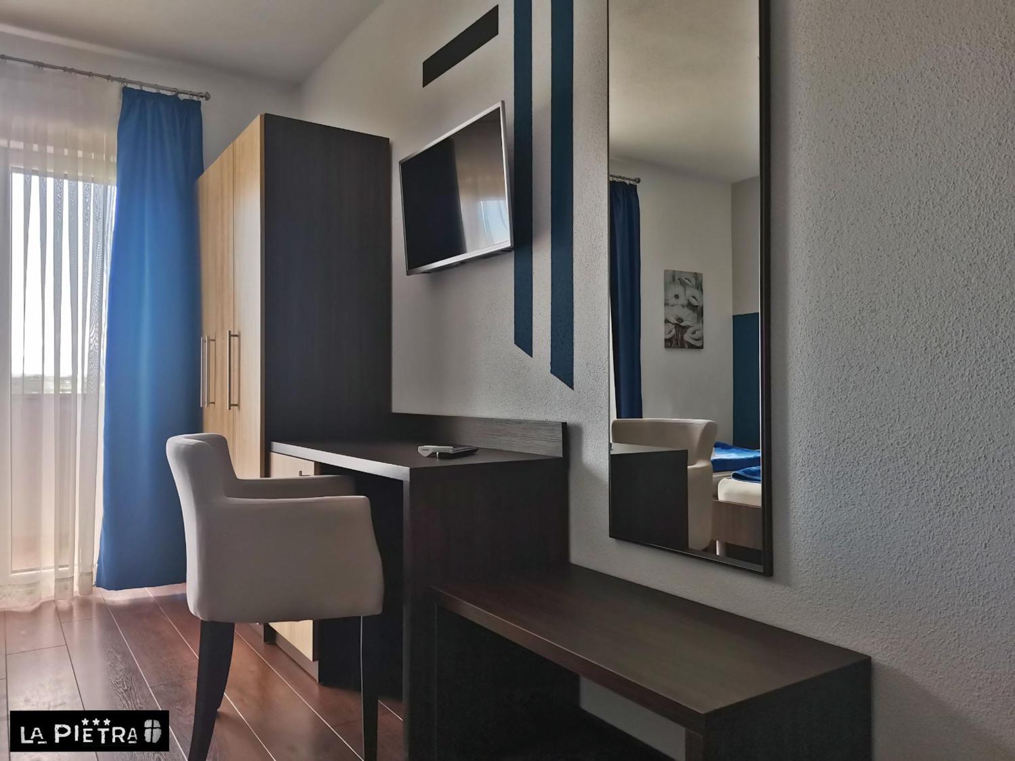 La Pietra Family Hotel Međugorje Zimmer foto